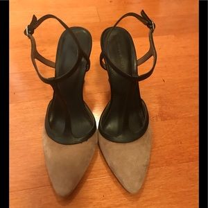 Banana Republic Pumps